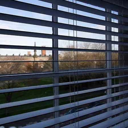 Lavish 2Bed Apartment In The Heart Of Birkenhead Exterior foto