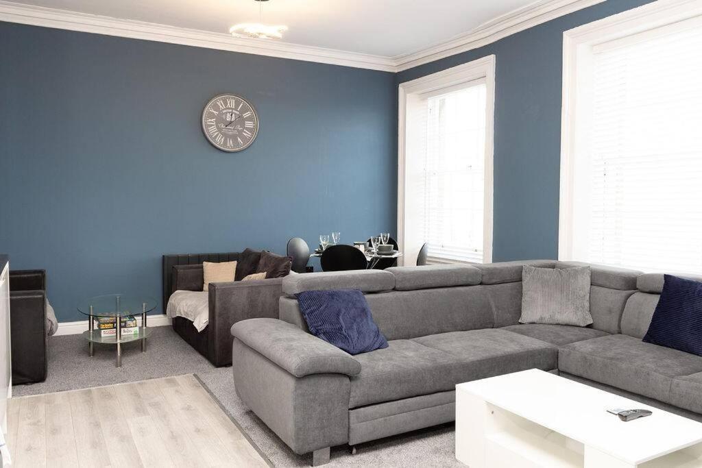 Lavish 2bed In The Heart Of Apartment Birkenhead