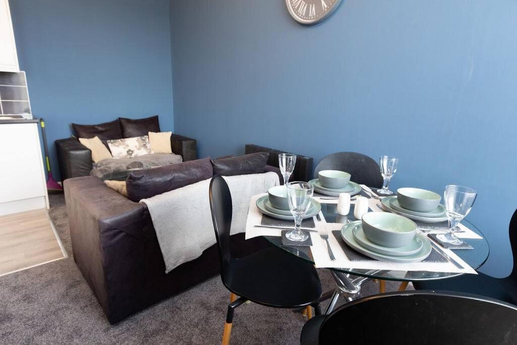 Apartment Lavish 2bed In The Heart Of *